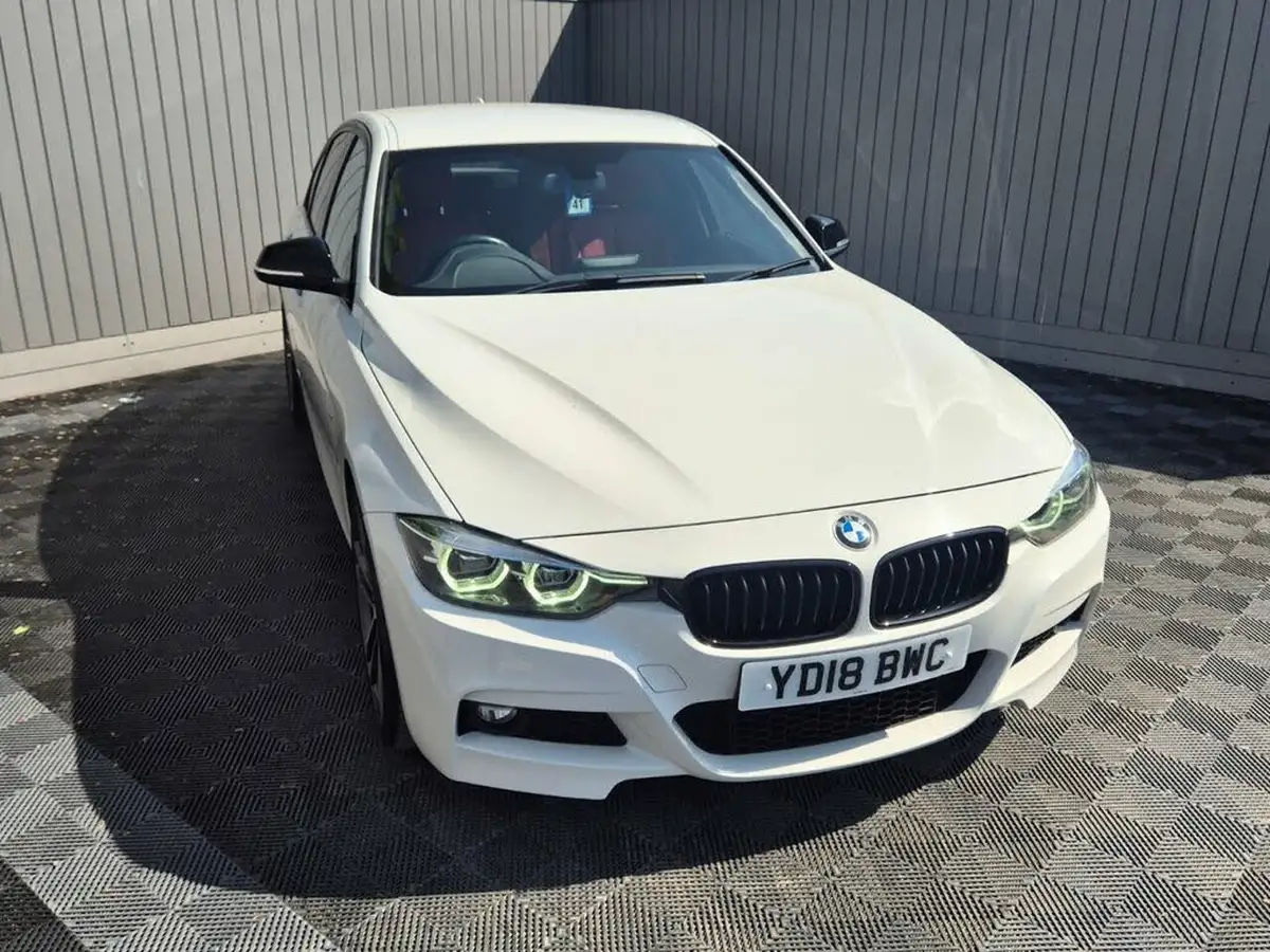 2018-bmw-3-series-20-320i-m-sport-shadow-edition-saloon-4d-auto-big-4