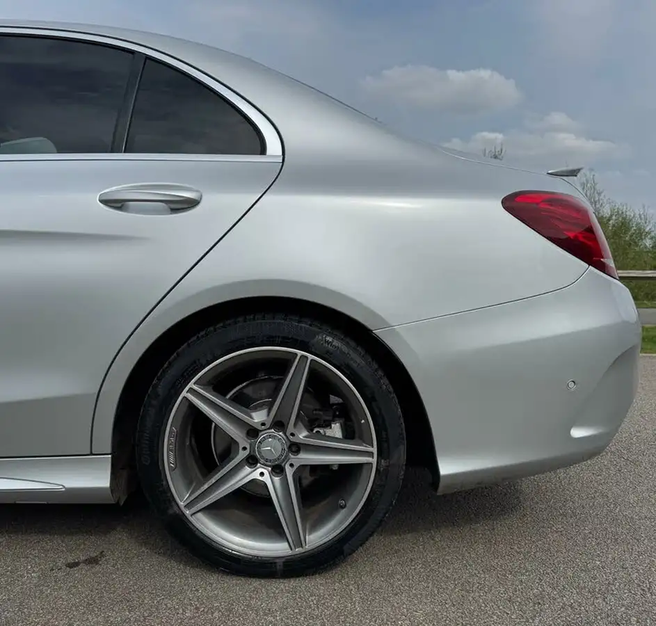 2015-mercedes-benz-c-class-21cdi-c220-amg-line-ss-saloon-4d-7g-tronic-plus-big-17