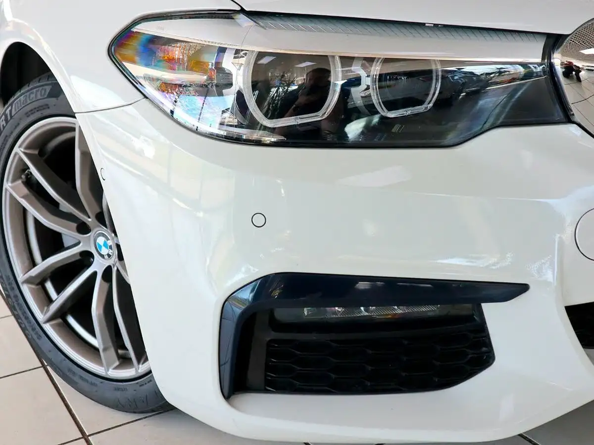 2019-bmw-5-series-20td-520d-m-sport-190bhp-plus-pack-saloon-4d-big-10