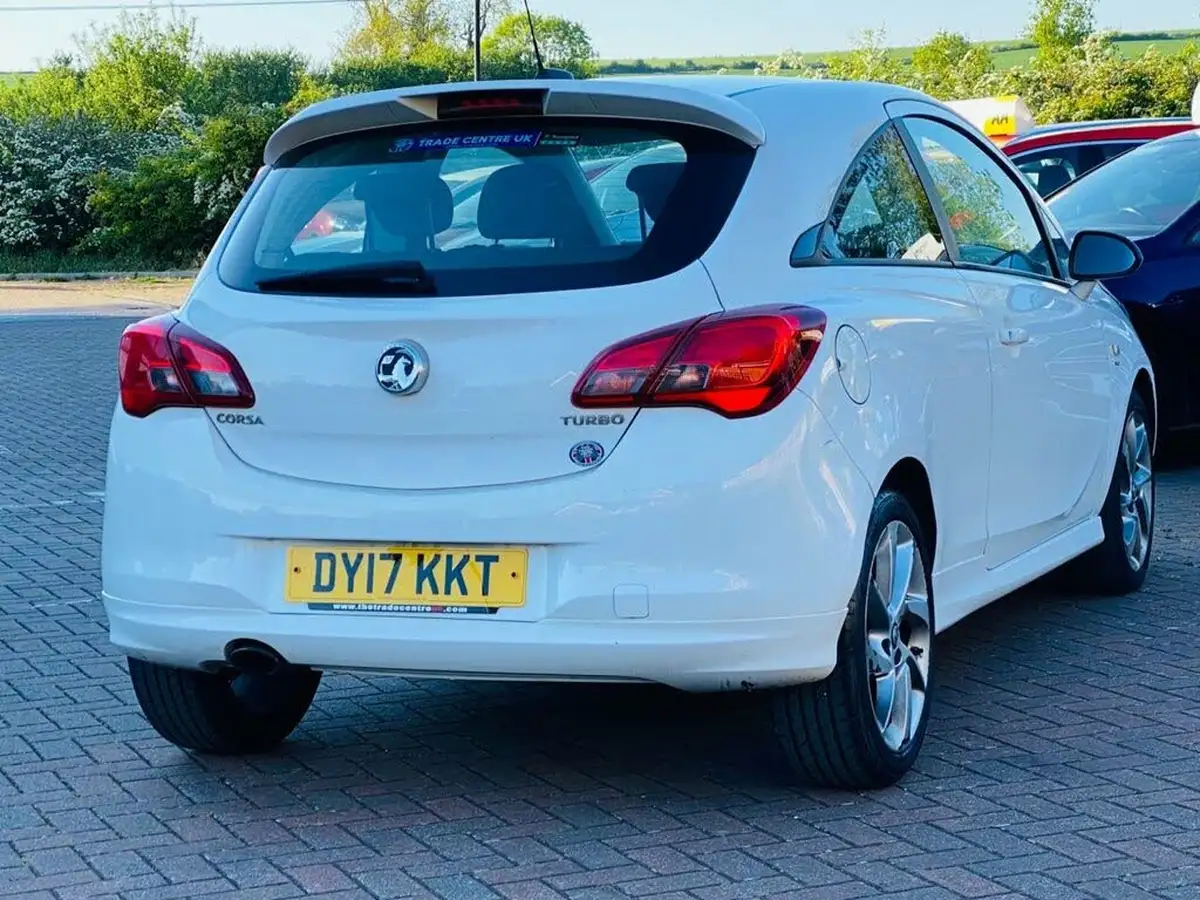 2017-vauxhall-corsa-14i-16v-turbo-sri-vx-line-ssecoflex-3d-big-9