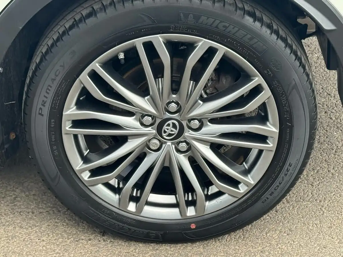 2022-toyota-c-hr-20-vvt-i-excel-big-9