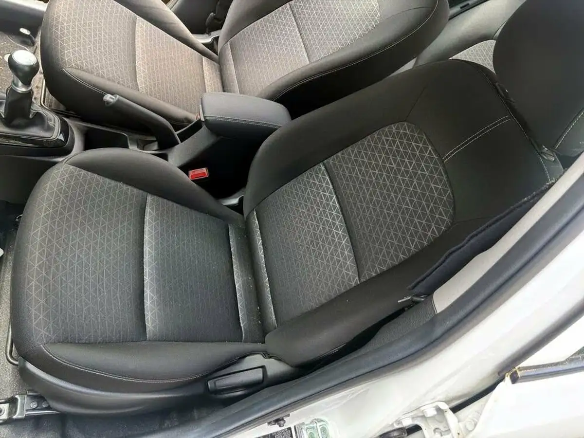 2022-kia-picanto-10-3-big-10