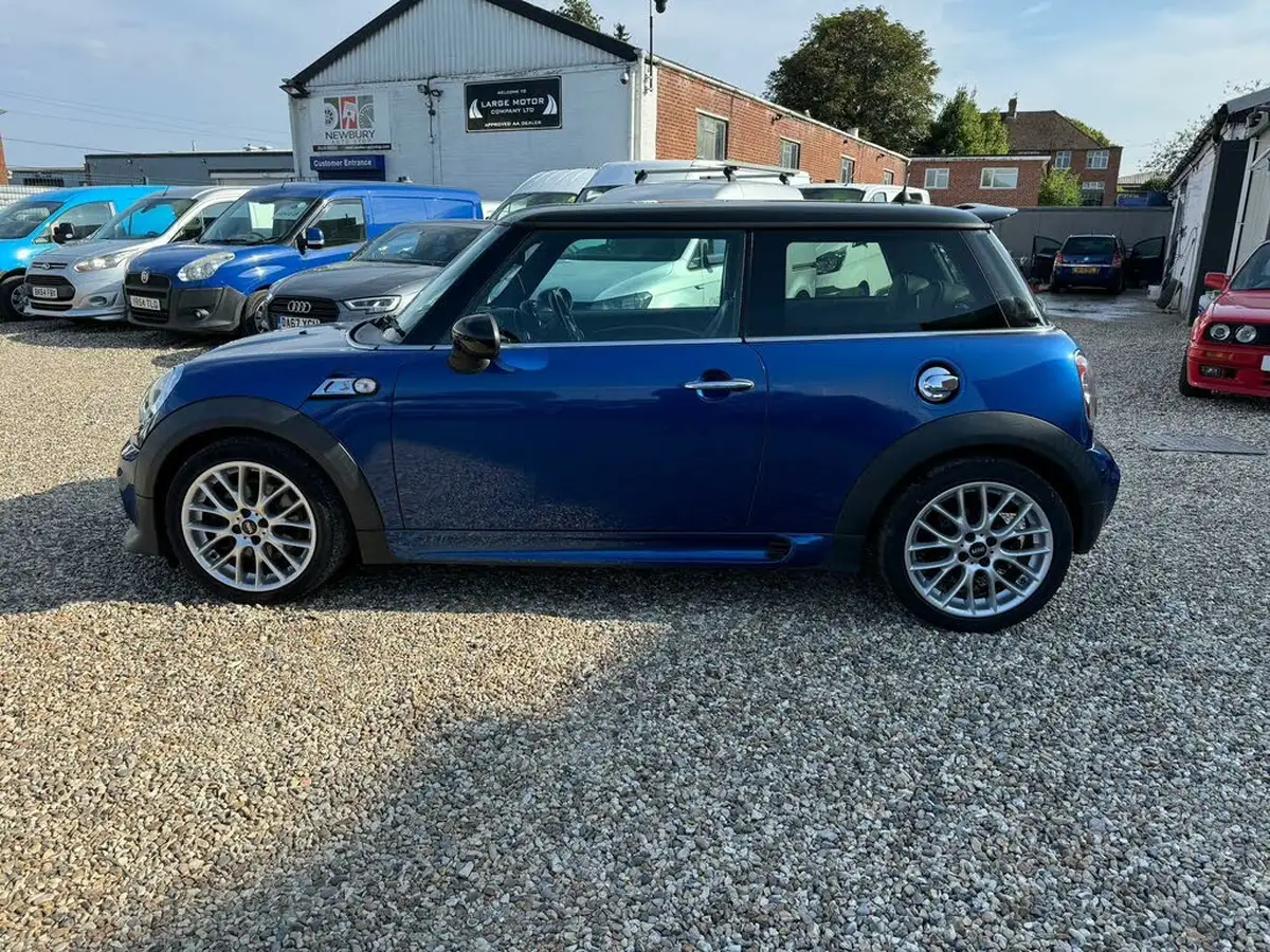 2011-mini-cooper-16-cooper-s-hatchback-3d-auto-big-5