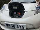 2016-nissan-leaf-e-tekna-30kwh-small-15