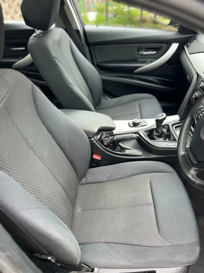 2012-bmw-3-series-20td-320d-se-184bhp-ss-touring-5d-big-16