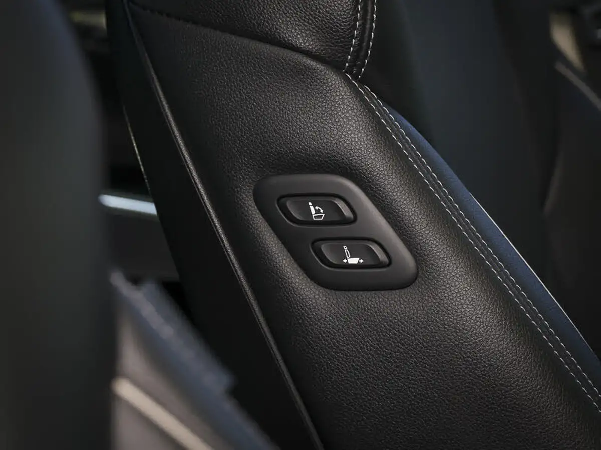 2022-genesis-gv70-22-d-luxury-line-210ps-big-14