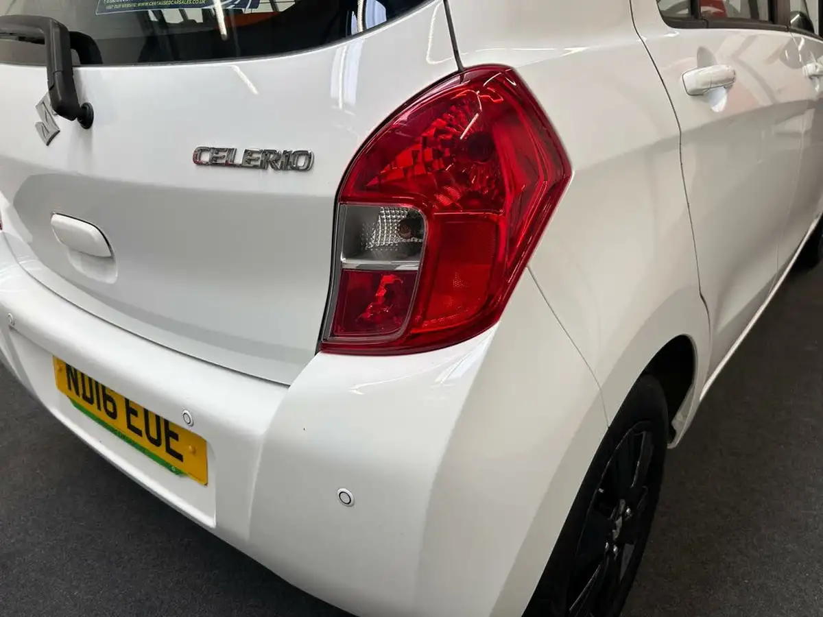 2016-suzuki-celerio-10-sz4-big-32