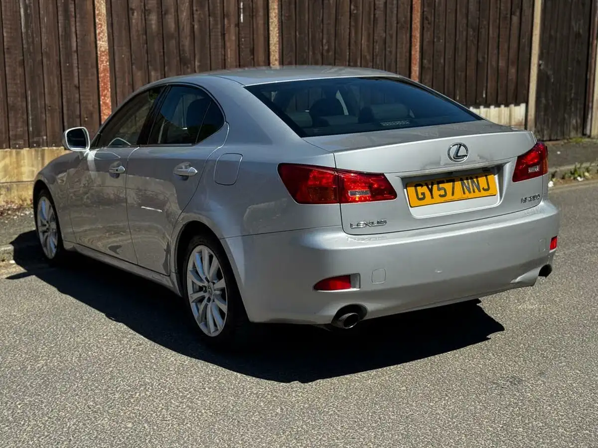 2007-lexus-is-250-25-se-auto-big-4