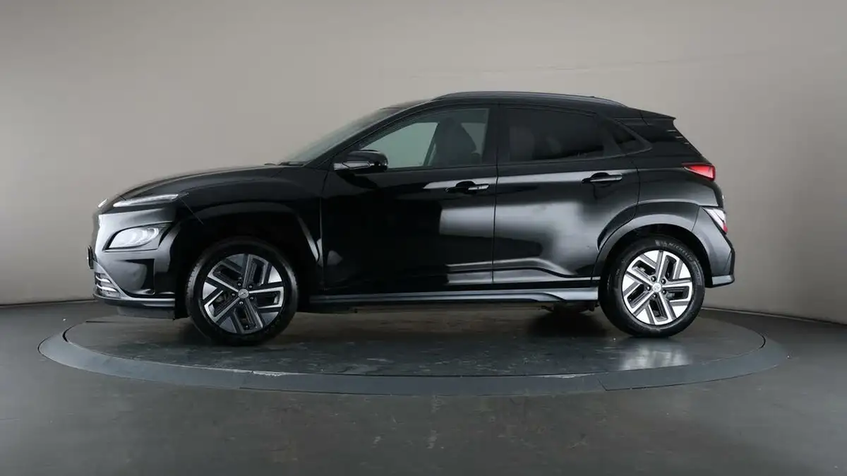 2022-hyundai-kona-e-premium-204ps-64kwh-7kw-obc-big-38
