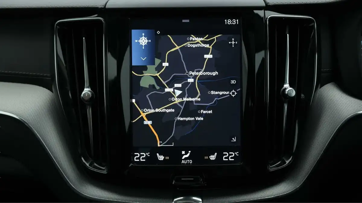2018-volvo-xc60-20-t8-inscription-big-11