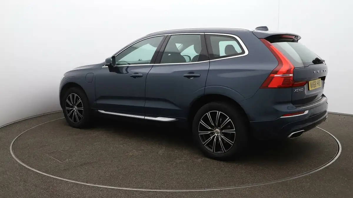 2018-volvo-xc60-20-t8-inscription-big-35