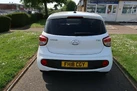 2018-hyundai-i10-10-go-se-66ps-small-11