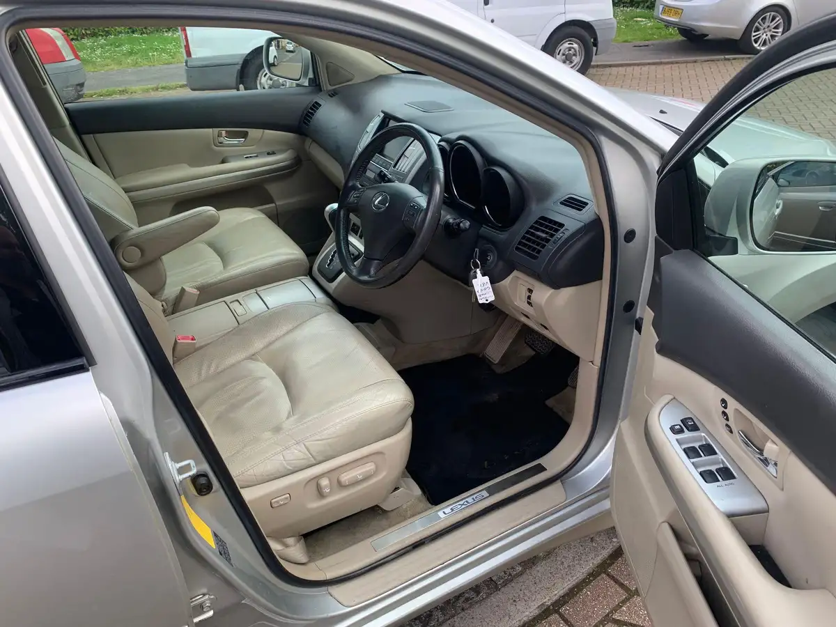 2007-lexus-rx-400h-33-se-multimedia-big-3
