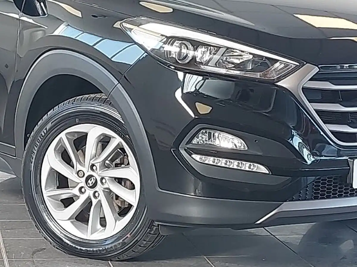 2016-hyundai-tucson-17crdi-blue-drive-se-nav-116ps-big-8