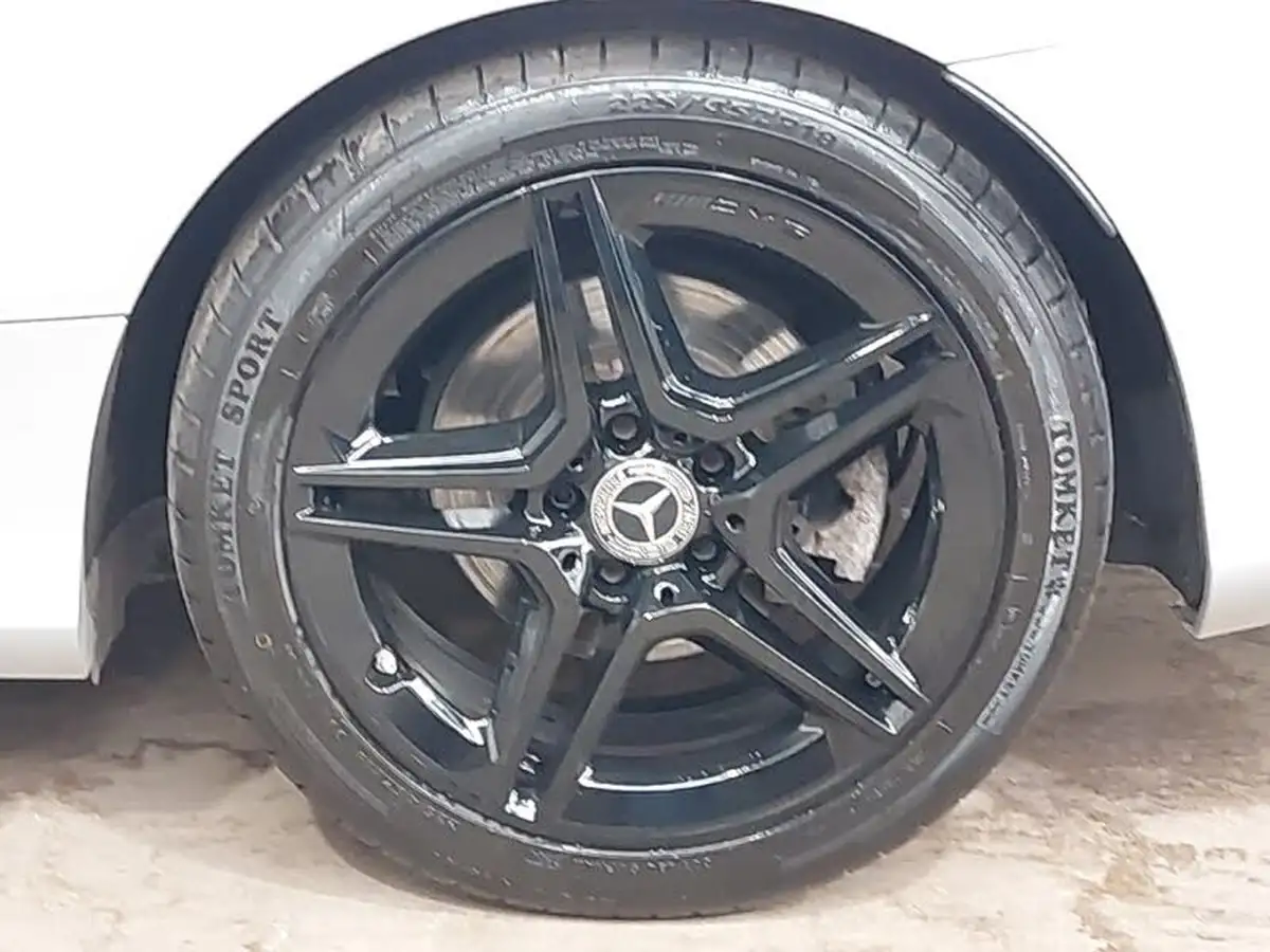 2018-mercedes-benz-c-class-15-c200-amg-line-ss-coupe-2d-big-12