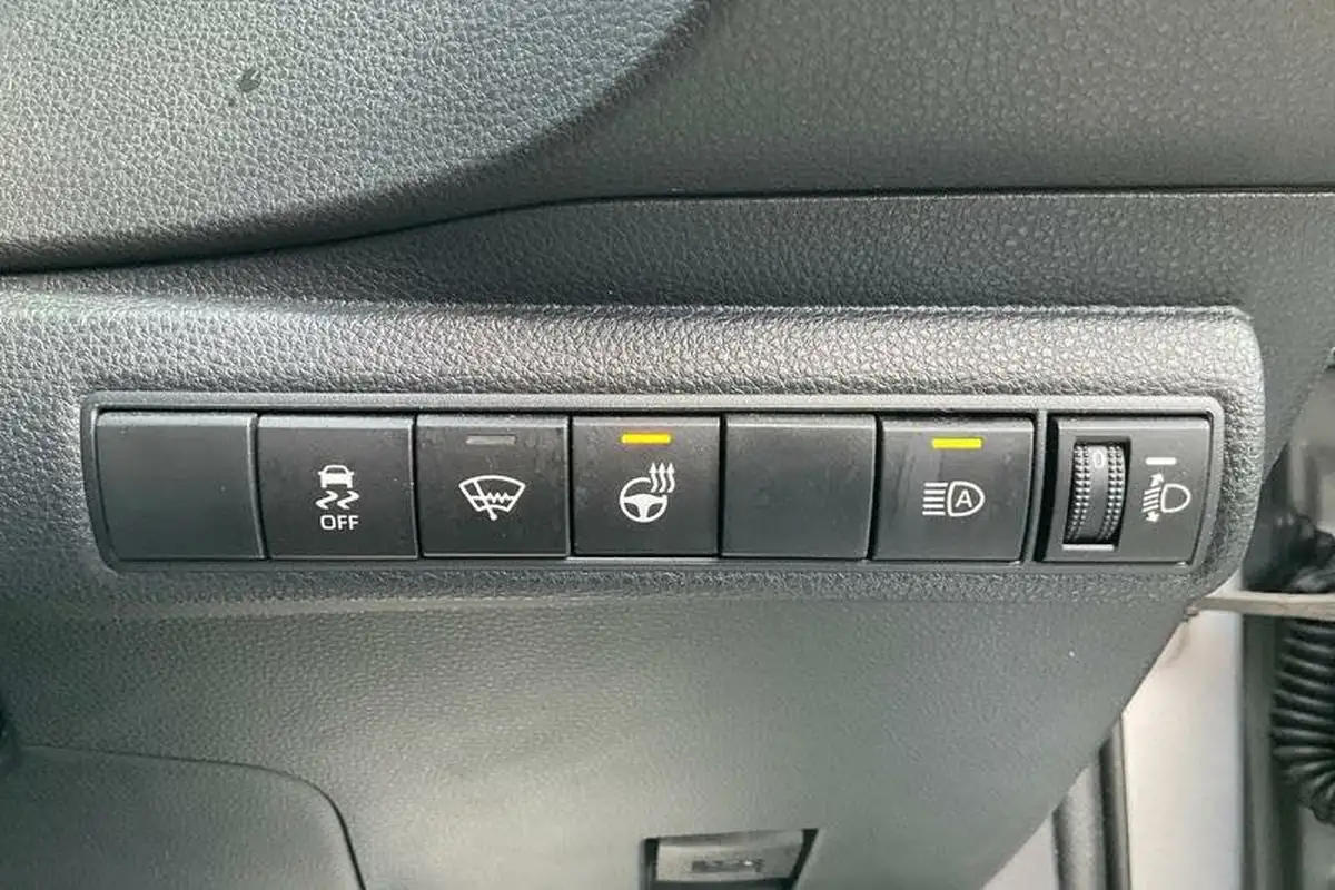 2023-suzuki-swace-18-ultra-big-33