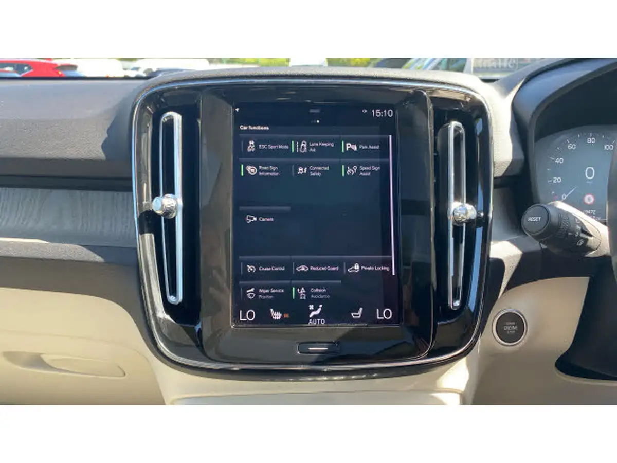 2022-volvo-xc40-20-b4-inscription-awd-big-31