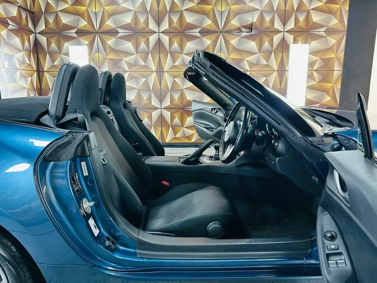2019-mazda-mx-5-15-se-big-58