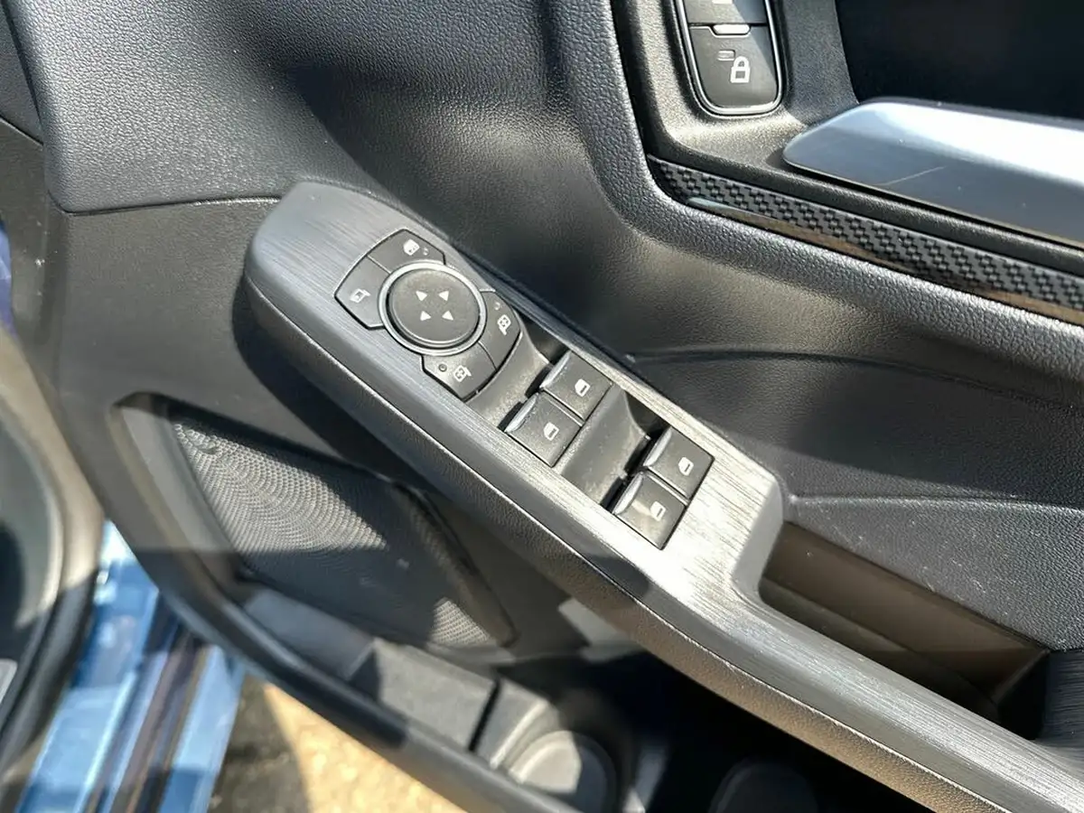 2022-ford-kuga-25t-st-line-x-edition-190ps-fhev-big-24