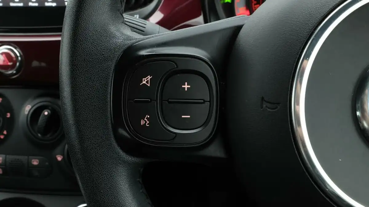 2020-fiat-500c-10-sport-big-25