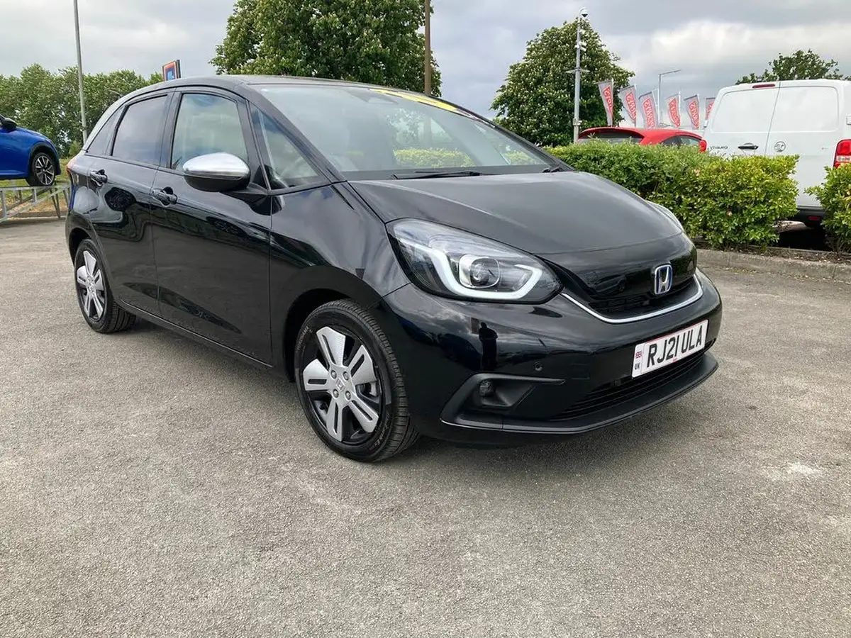 2021-honda-jazz-15-i-mmd-ex-107ps-big-27