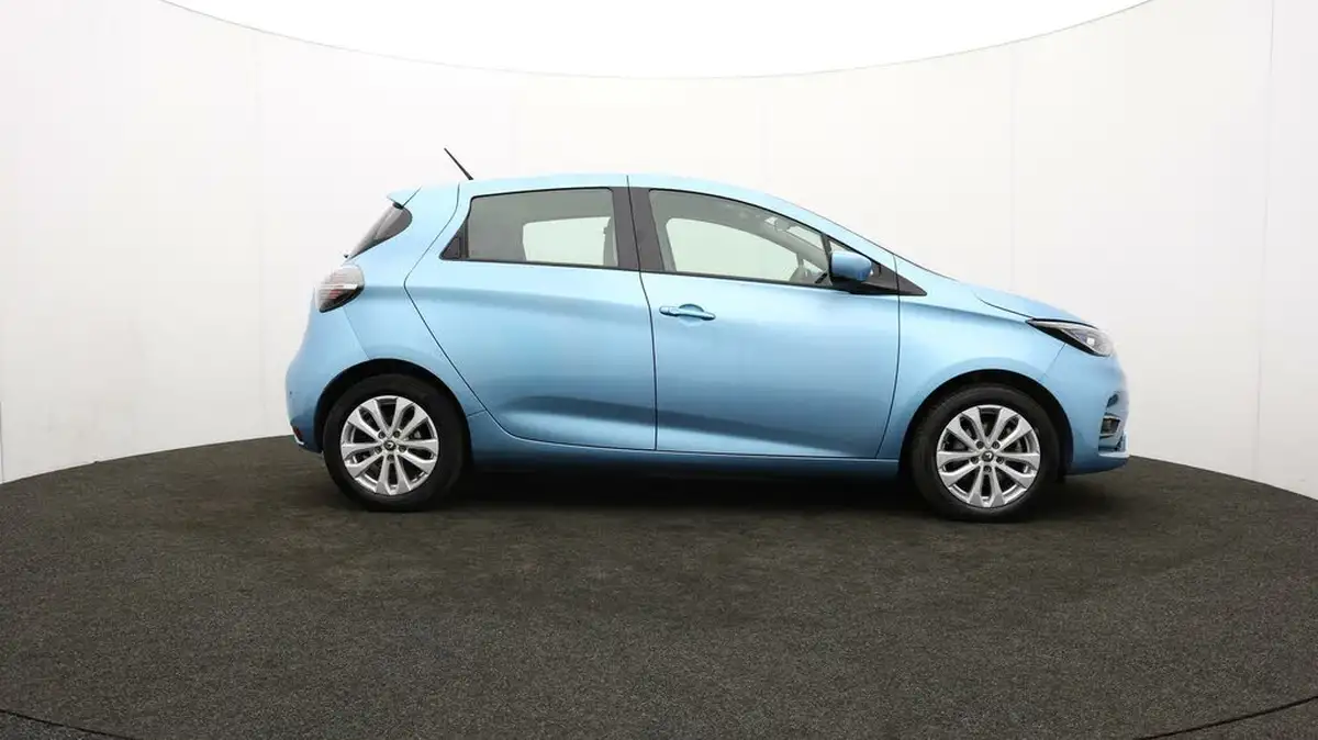 2021-renault-zoe-e-iconic-135ps-r135ev50-rapid-charge-big-39
