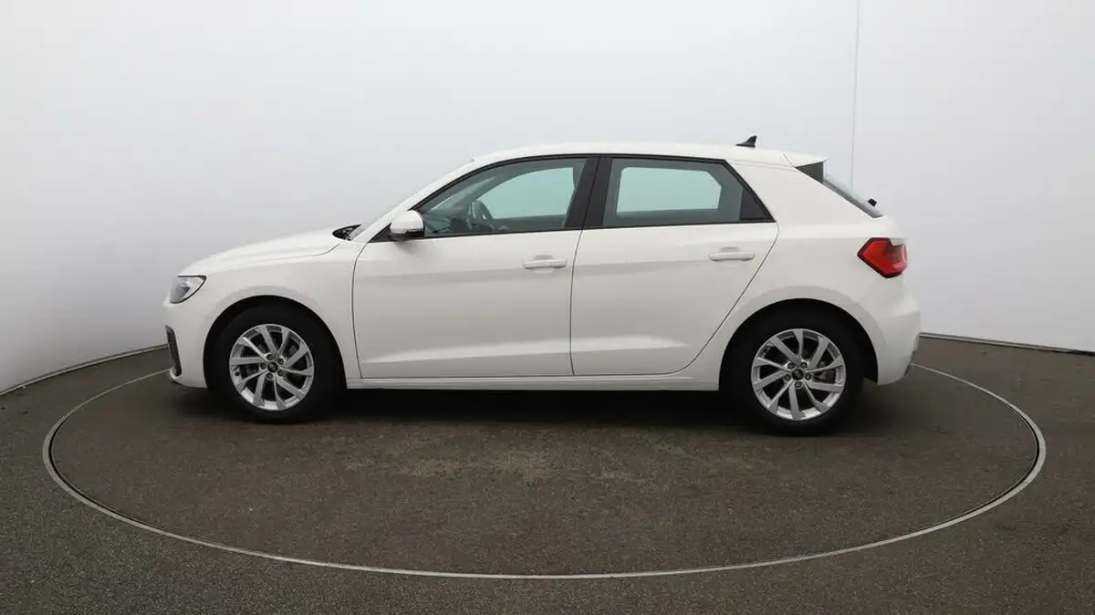 2022-audi-a1-10-30-tfsi-sport-s-tronic-big-61