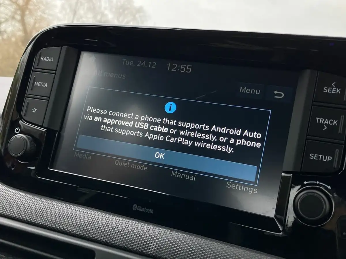 2021-hyundai-i10-12-se-connect-auto-big-31