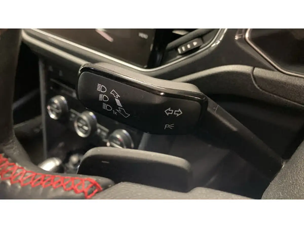 2020-volkswagen-t-roc-15-tsi-sel-dsg-big-32
