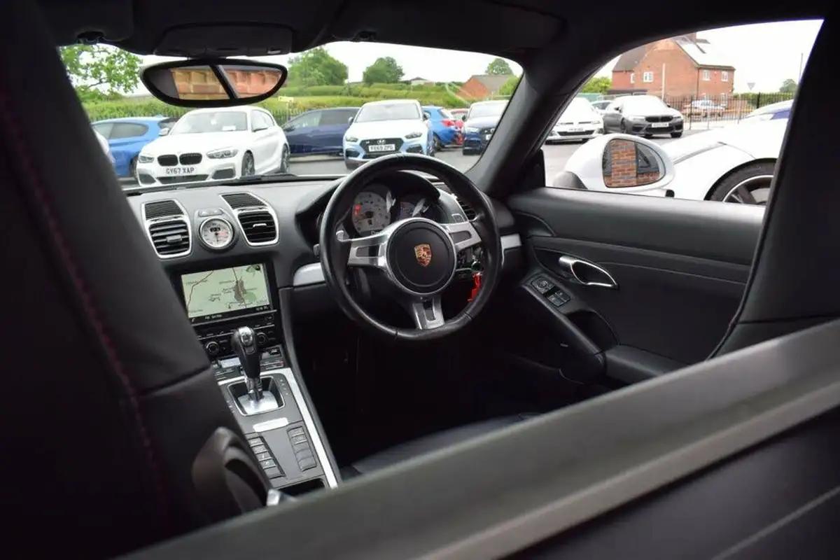2015-porsche-cayman-27-pdk-big-26