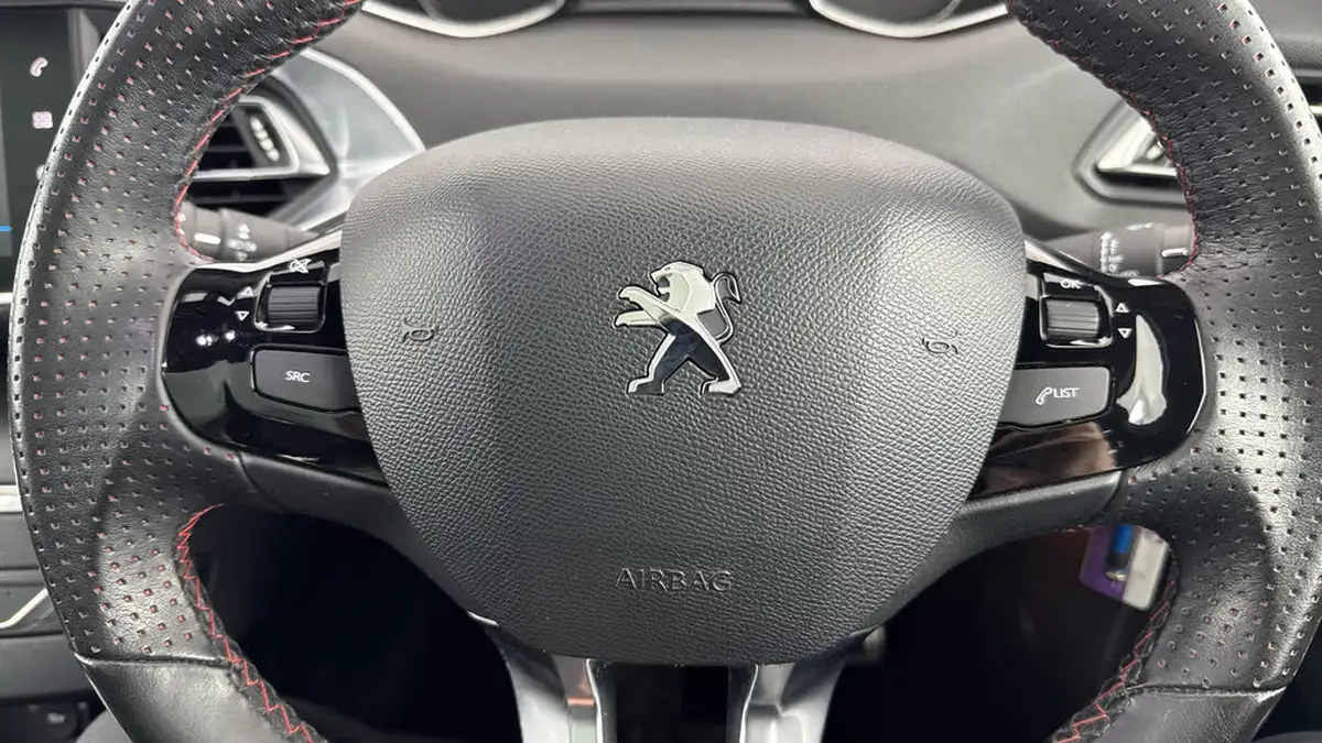 2019-peugeot-308-sw-15-bluehdi-gt-line-big-19