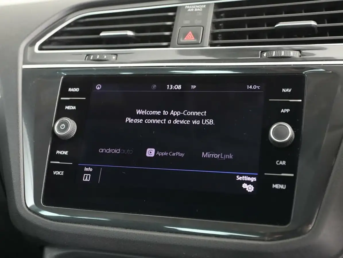 2019-volkswagen-tiguan-20tdi-match-150ps-dsg-big-29