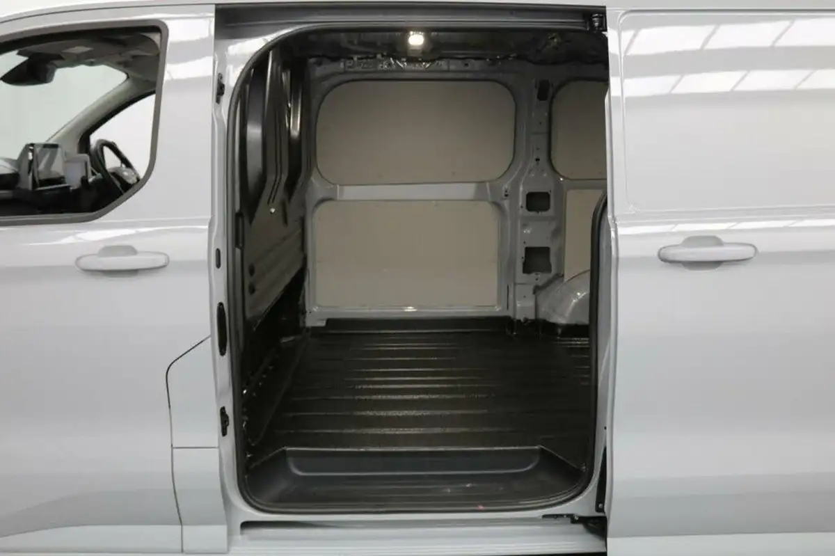 2024-ford-transit-custom-20tdci-320-l1h1-limited-136pseu6e-panel-van-1996cc-auto-big-11
