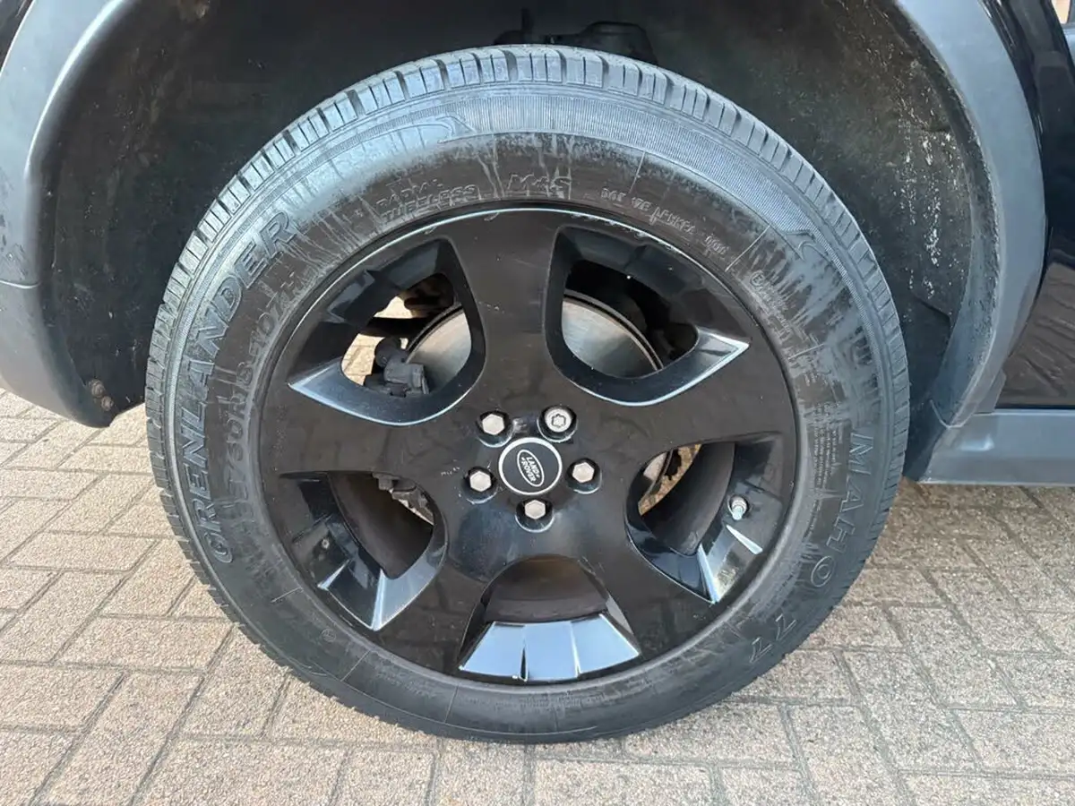 2018-land-rover-discovery-sport-20ed4-se-tech-152ps-big-30