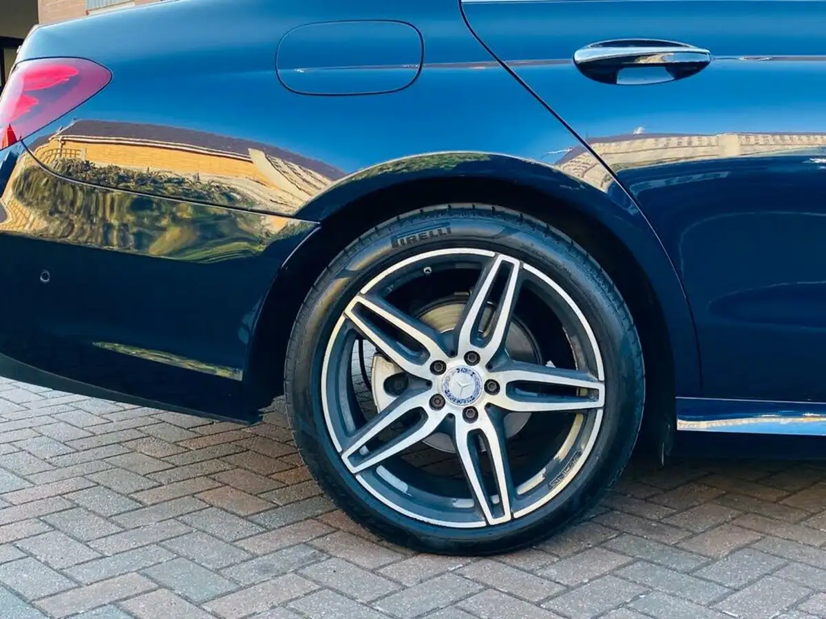 2016-mercedes-benz-e-class-20d-e220d-amg-line-ss-saloon-4d-big-16