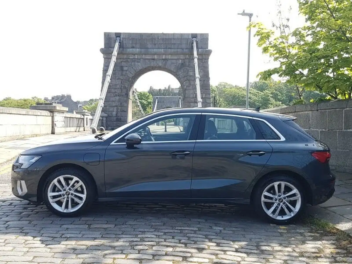 2022-audi-a3-14-40-tfsi-e-sport-big-3