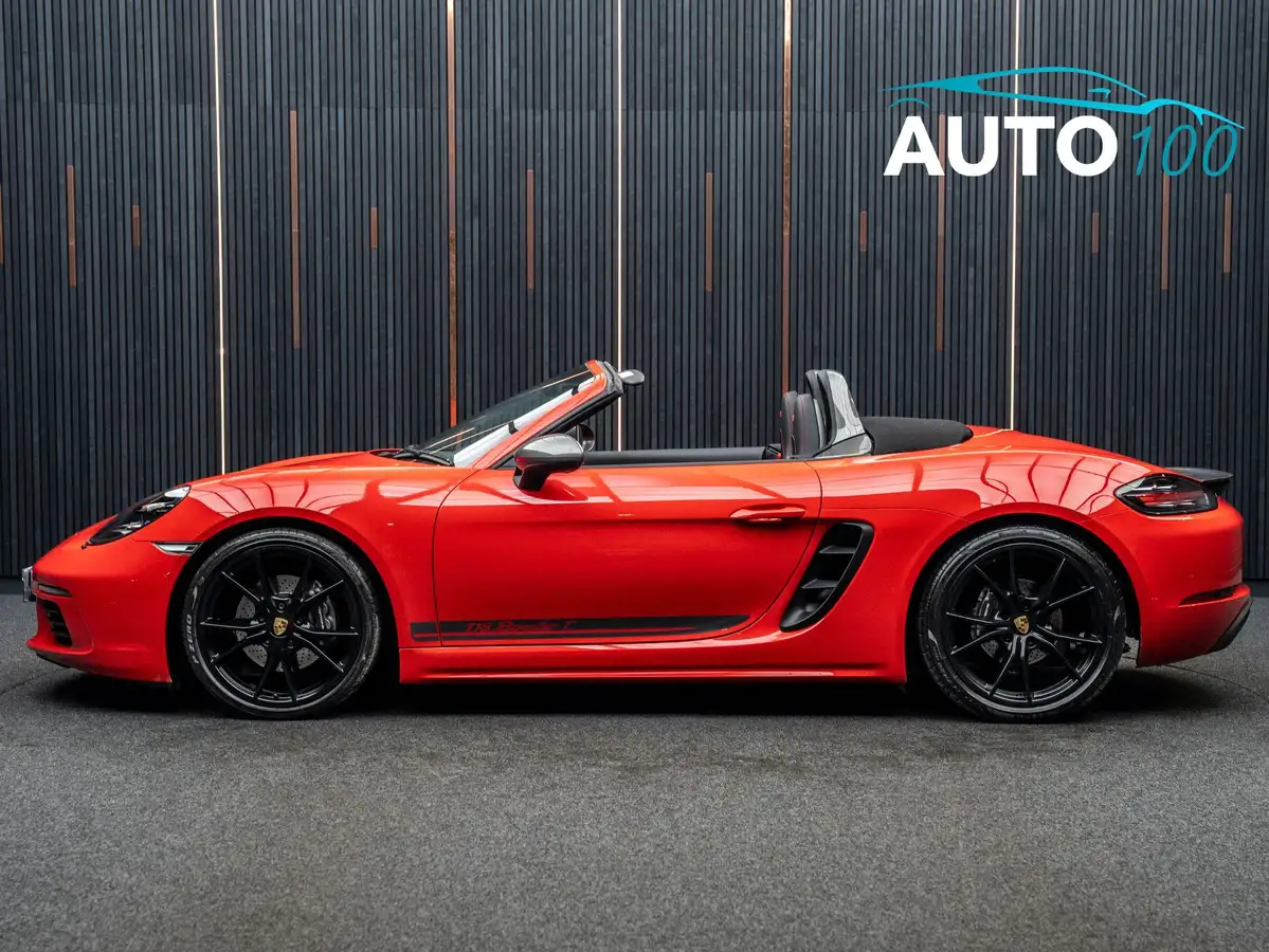2019-porsche-boxster-718-20-boxster-t-pdk-big-6
