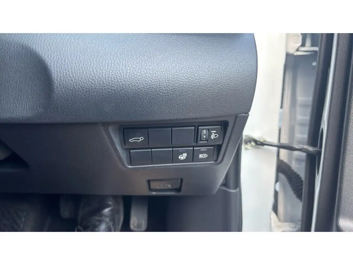 2024-toyota-yaris-cross-15-vvt-i-excel-awd-i-big-30