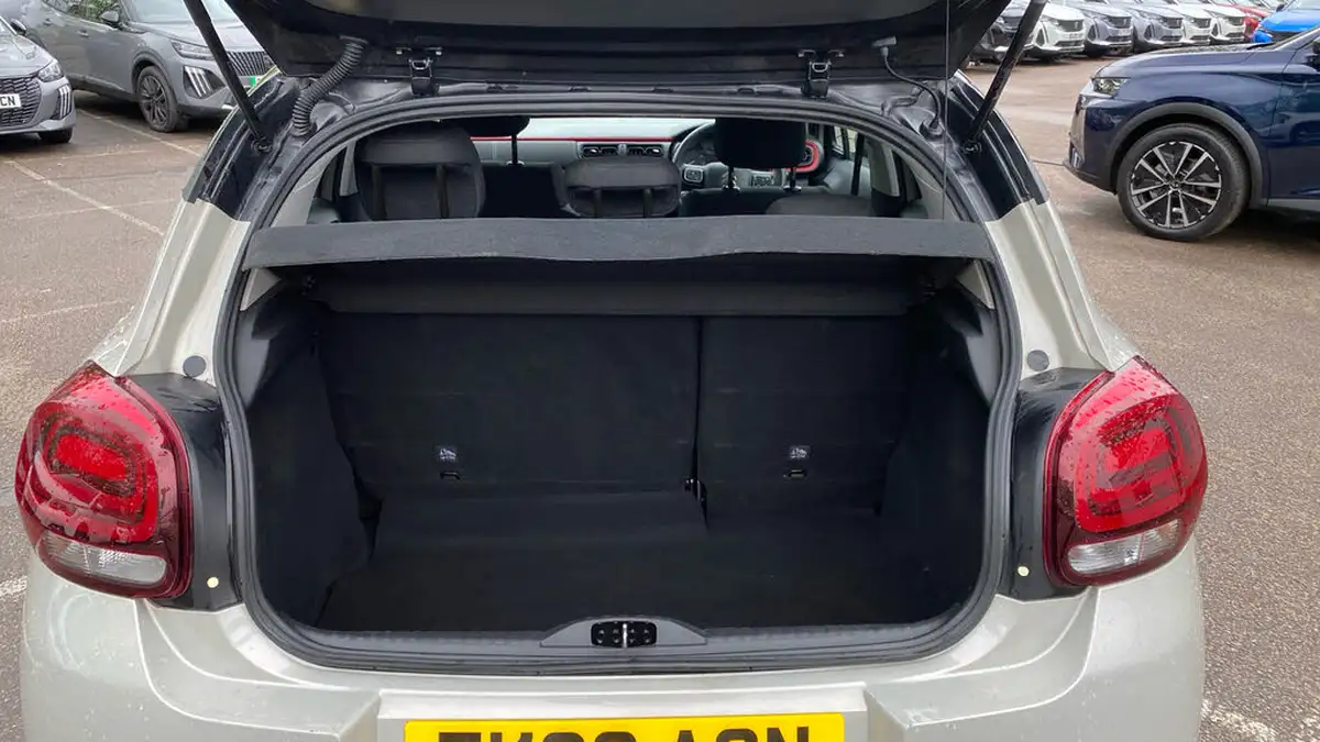 2022-citroen-c3-12-puretech-c-series-big-18