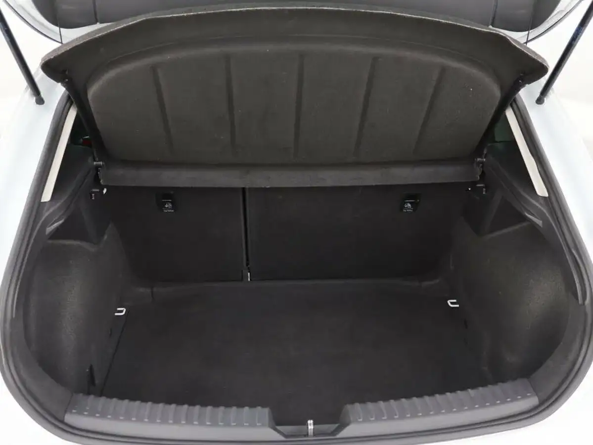 2021-seat-leon-15-tsi-evo-se-dynamic-hatchback-big-26