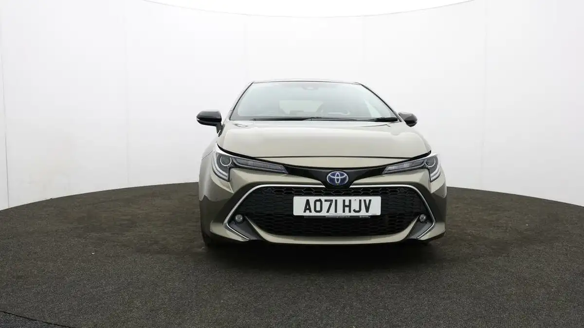 2022-toyota-corolla-18-vvt-i-excel-120bhp-trk-hatchback-big-50