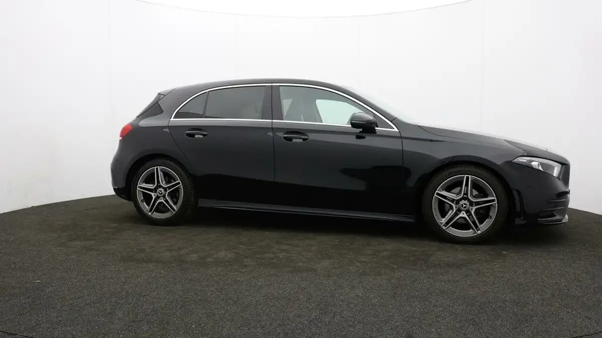 2019-mercedes-benz-a-class-13-a200-amg-line-executive-hatchback-5d-7g-dct-big-39