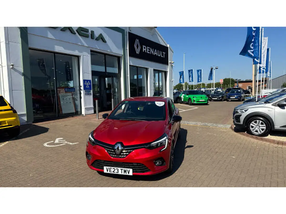 2023-renault-clio-16-techno-big-24