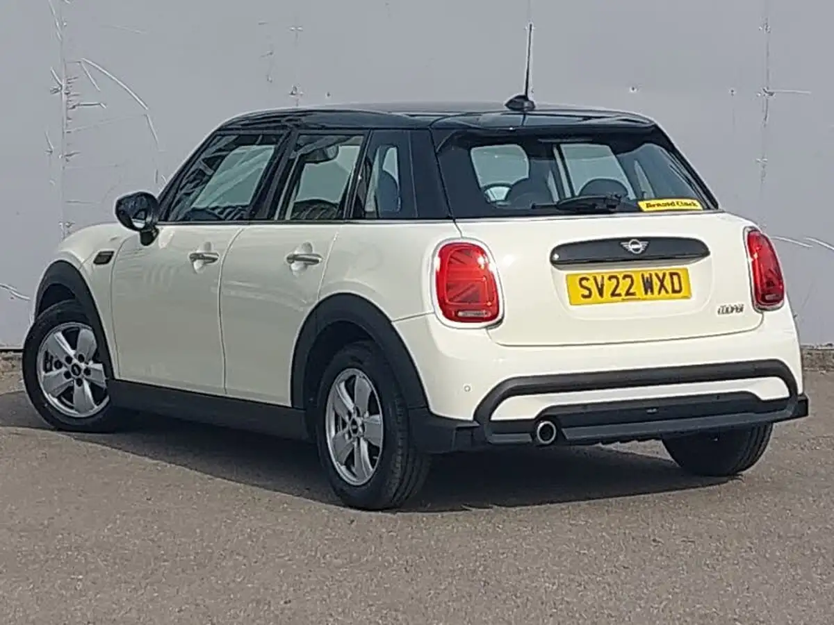 2022-mini-cooper-15-cooper-classic-hatchback-5d-auto-big-1