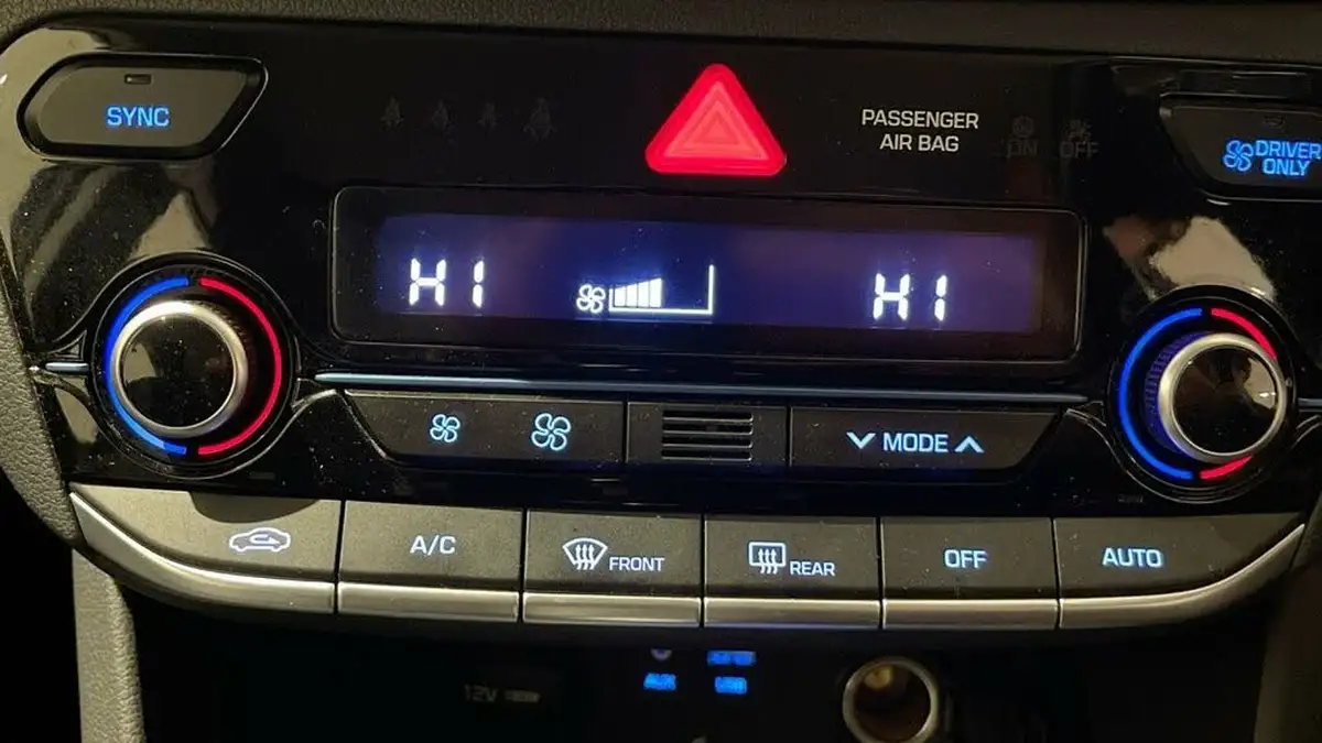 2019-hyundai-ioniq-16-gdi-premium-se-plug-in-hybrid-big-27