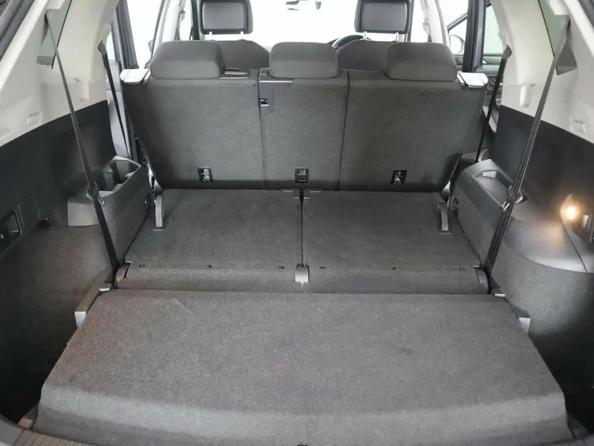 2021-volkswagen-tiguan-allspace-20tdi-match-4motion-dsg-big-10