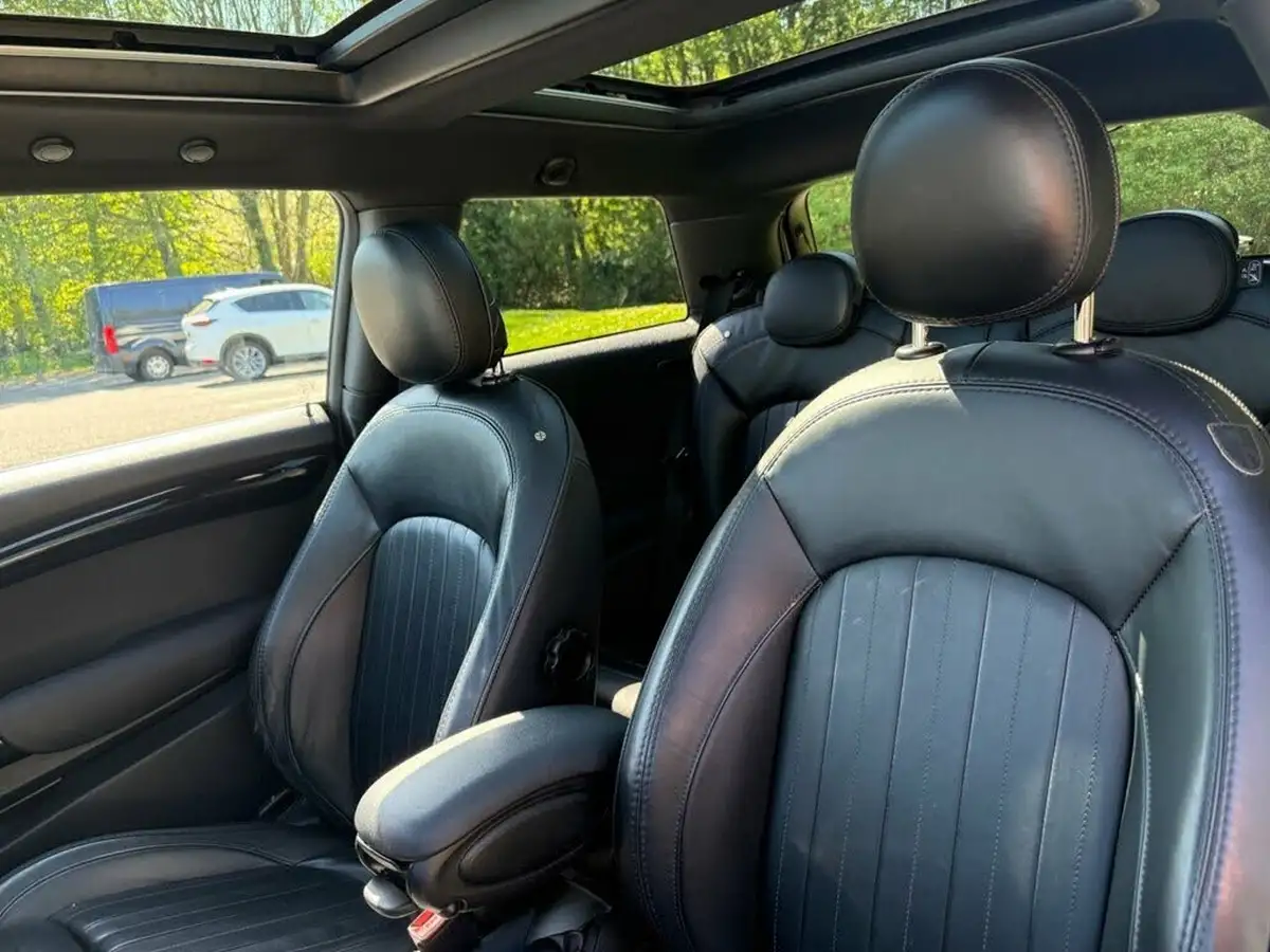 2017-mini-cooper-20-cooper-jcw-sport-auto-big-19