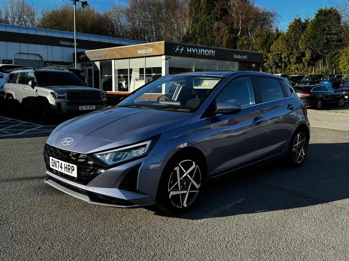 2024-hyundai-i20-10-t-gdi-premium-big-3