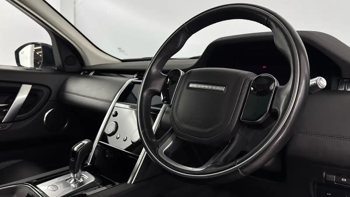 2019-land-rover-discovery-sport-20-p250-hse-big-8