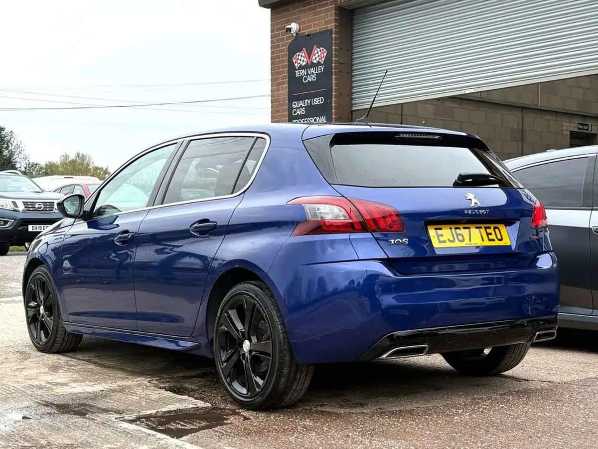 2018-peugeot-308-16-bluehdi-gt-line-big-58